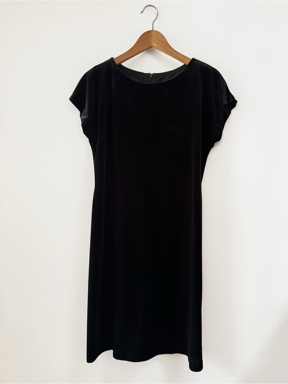 ALYX Black Velvet Shift Dress Size 10 Cap Sleeve 90s Minimalist